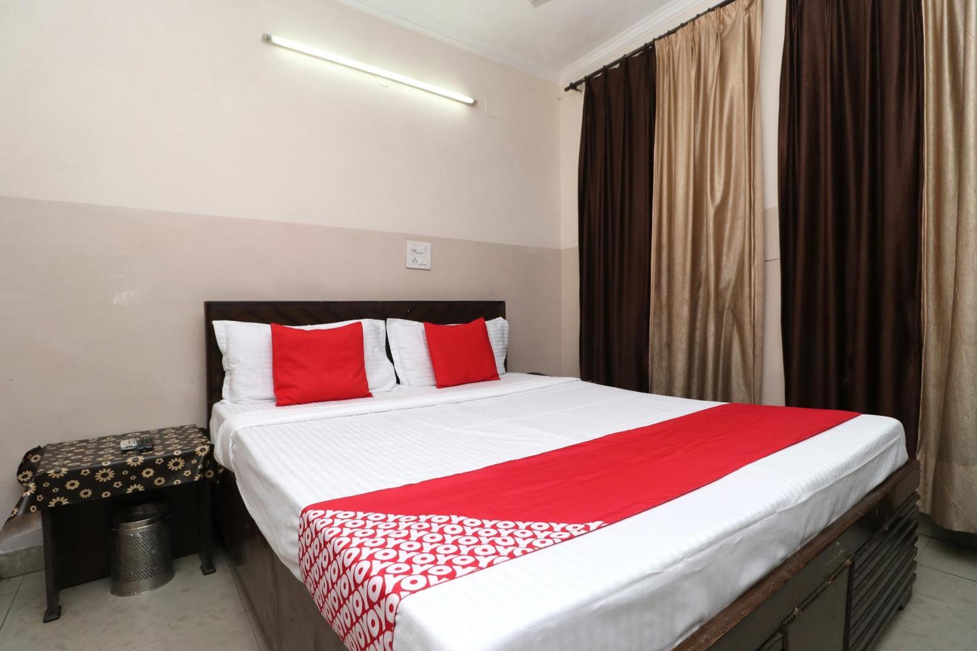 Hotel O Ashoka Residency Chandīgarh Zewnętrze zdjęcie